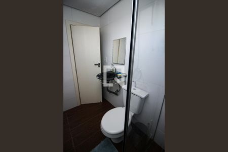 Casa à venda com 200m², 3 quartos e 3 vagas Casa à venda com 200m², 3 quartos e 3 vagasBanheiro da Suíte 2