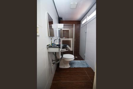 Casa à venda com 200m², 3 quartos e 3 vagas Casa à venda com 200m², 3 quartos e 3 vagasBanheiro da Suíte 2