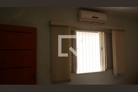 Casa à venda com 170m², 2 quartos e 4 vagasQuarto 1