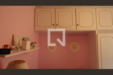 Casa à venda com 170m², 2 quartos e 4 vagasQuarto 2