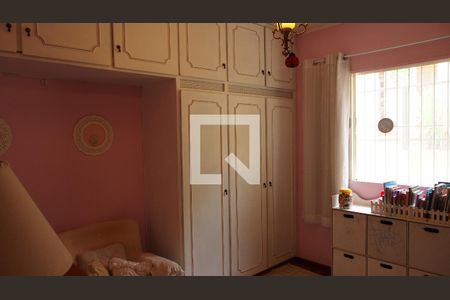 Casa à venda com 170m², 2 quartos e 4 vagasQuarto 2