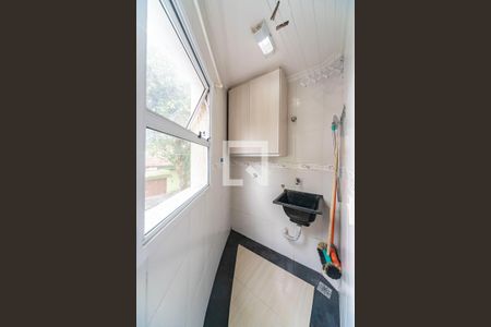 Apartamento à venda com 66m², 3 quartos e 1 vagaÁrea de Serviço