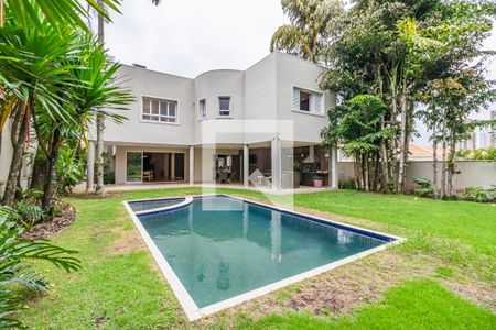 Casa de condomínio à venda com 732m², 4 quartos e 3 vagasÁrea Externa