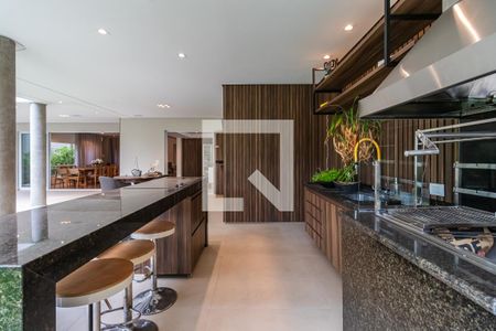 Casa de condomínio à venda com 732m², 4 quartos e 3 vagasÁrea Externa