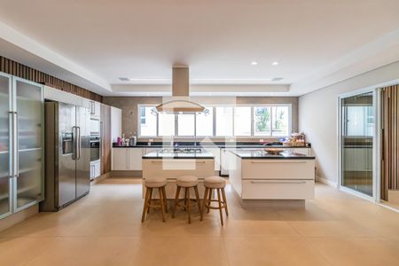 Casa de condomínio à venda com 732m², 4 quartos e 3 vagasCozinha