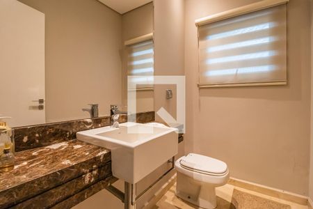 Casa de condomínio à venda com 732m², 4 quartos e 3 vagasLavabo