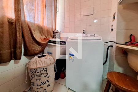 Apartamento à venda com 70m², 3 quartos e 1 vaga Apartamento à venda com 70m², 3 quartos e 1 vagaÁrea de Serviço