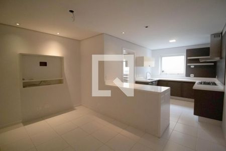 Apartamento à venda com 385m², 6 quartos e 6 vagasCozinha 1