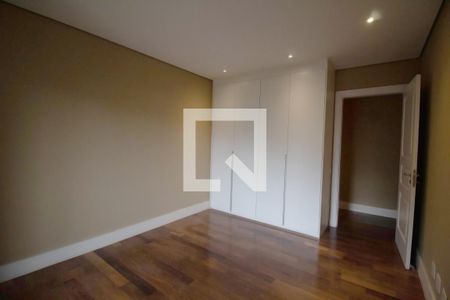 Apartamento à venda com 385m², 6 quartos e 6 vagasSuíte 3