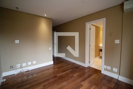 Apartamento à venda com 385m², 6 quartos e 6 vagasSuíte 2