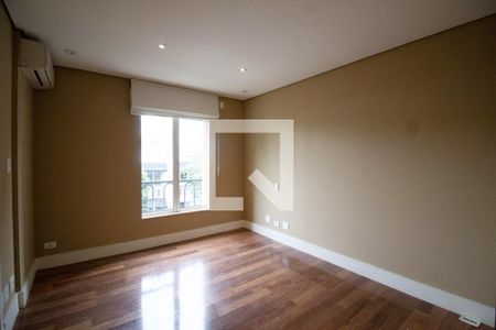 Apartamento à venda com 385m², 6 quartos e 6 vagasSuíte 2