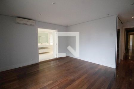 Apartamento à venda com 385m², 6 quartos e 6 vagasSuíte 1