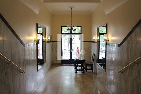 Apartamento à venda com 103m², 3 quartos e sem vagaHall de entrada