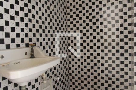 Apartamento à venda com 103m², 3 quartos e sem vagaBanheiro de Serviço