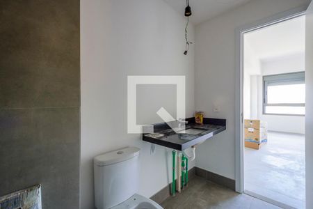 Banheiro de kitnet/studio para alugar com 0 quarto, 48m² em Teresópolis, Porto Alegre