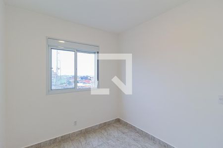 Quarto 2 de apartamento para alugar com 2 quartos, 46m² em Jardim Copiuva, Carapicuíba