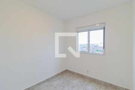 Quarto 2 de apartamento para alugar com 2 quartos, 46m² em Jardim Copiuva, Carapicuíba