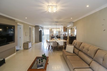 Sala de casa à venda com 3 quartos, 216m² em Medianeira, Porto Alegre