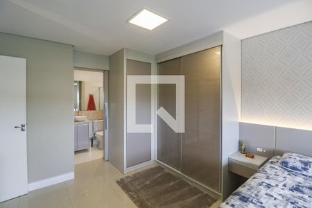 Suíte 1 de casa à venda com 3 quartos, 216m² em Medianeira, Porto Alegre