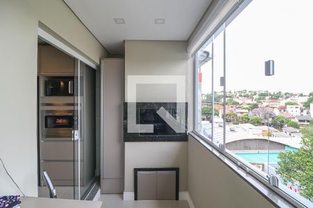 Casa à venda com 216m², 3 quartos e 10 vagas Casa à venda com 216m², 3 quartos e 10 vagasÁrea de Serviço
