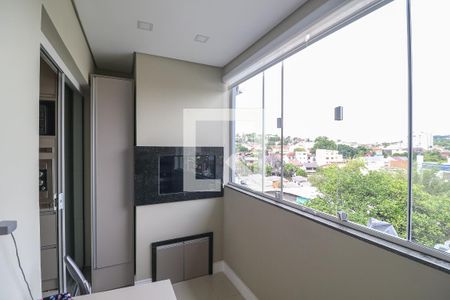 Casa à venda com 216m², 3 quartos e 10 vagas Casa à venda com 216m², 3 quartos e 10 vagasÁrea de Serviço