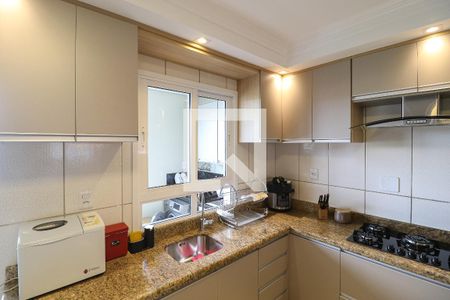 Casa à venda com 216m², 3 quartos e 10 vagas Casa à venda com 216m², 3 quartos e 10 vagasCozinha