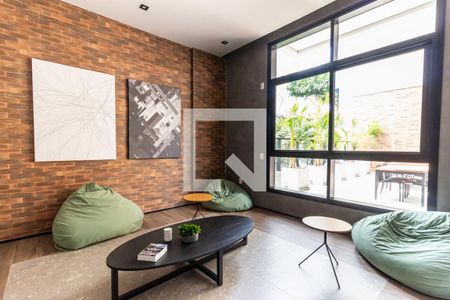 Studio à venda com 27m², 1 quarto e sem vaga Studio à venda com 27m², 1 quarto e sem vagaÁrea Comum - Salão de Festas
