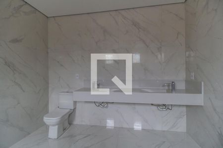 Casa de condomínio à venda com 370m², 5 quartos e 9 vagasBanheiro da Suíte master