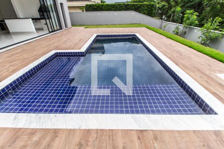 Casa de condomínio à venda com 370m², 5 quartos e 9 vagasPiscina