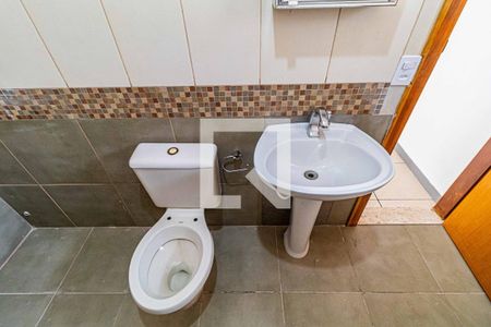 Banheiro de casa para alugar com 1 quarto, 40m² em Jardim Dracena, São Paulo