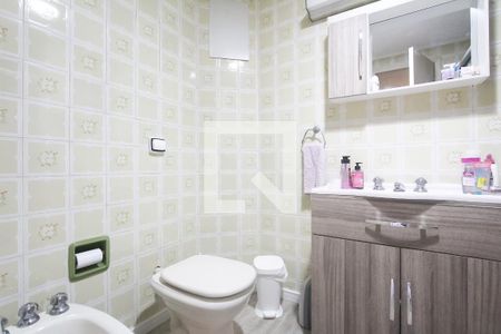 Apartamento à venda com 98m², 3 quartos e 1 vaga Apartamento à venda com 98m², 3 quartos e 1 vagaBanheiro social