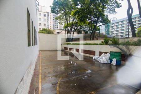 Apartamento à venda com 40m², 1 quarto e 1 vaga Apartamento à venda com 40m², 1 quarto e 1 vagaQuadra Esportiva
