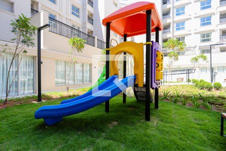 Apartamento à venda com 80m², 2 quartos e 1 vaga Apartamento à venda com 80m², 2 quartos e 1 vagaÁrea comum - Playground