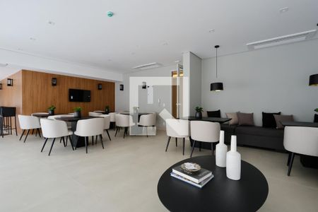 Apartamento à venda com 126m², 3 quartos e 2 vagas Apartamento à venda com 126m², 3 quartos e 2 vagasÁrea comum - Salão de festas