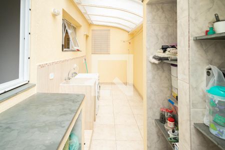 Apartamento à venda com 133m², 3 quartos e 2 vagas Apartamento à venda com 133m², 3 quartos e 2 vagasÁrea de Serviço