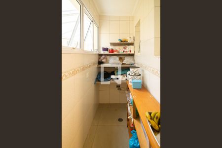 Apartamento à venda com 133m², 3 quartos e 2 vagas Apartamento à venda com 133m², 3 quartos e 2 vagasDespensa