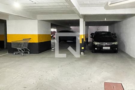 Apartamento à venda com 133m², 3 quartos e 2 vagas Apartamento à venda com 133m², 3 quartos e 2 vagasGaragem