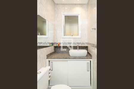 Apartamento à venda com 133m², 3 quartos e 2 vagas Apartamento à venda com 133m², 3 quartos e 2 vagasBanheiro - Suíte