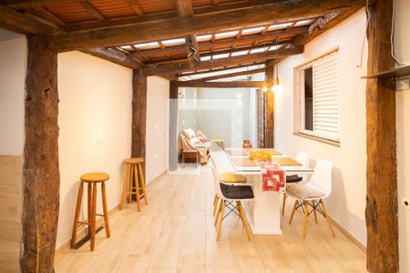 Apartamento à venda com 133m², 3 quartos e 2 vagas Apartamento à venda com 133m², 3 quartos e 2 vagasEspaço Gourmet