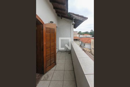 Casa à venda com 750m², 4 quartos e 6 vagas Casa à venda com 750m², 4 quartos e 6 vagasVaranda da Suite