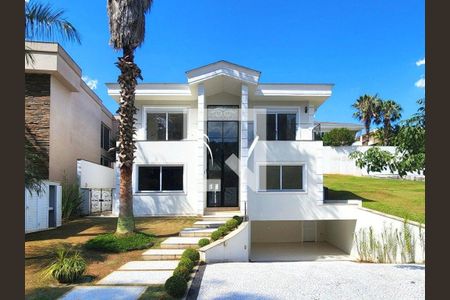 Casa de condomínio à venda com 550m², 4 quartos e 2 vagas