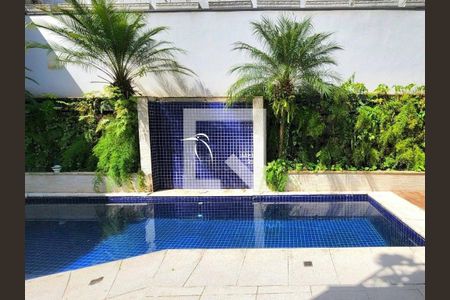 Casa de condomínio à venda com 550m², 4 quartos e 2 vagas