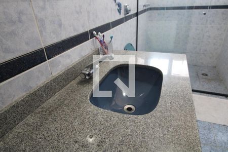 Casa de condomínio à venda com 350m², 4 quartos e 4 vagasPia banheiro suíte 3