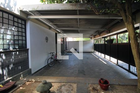 Casa de condomínio à venda com 350m², 4 quartos e 4 vagasGaragem