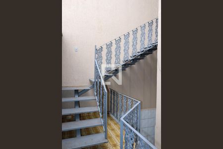 Casa à venda com 120m², 3 quartos e 3 vagasEscada para Cobertura