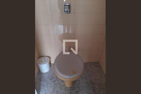 Casa à venda com 120m², 3 quartos e 3 vagasCobertura Banheiro