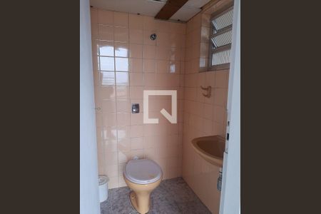 Casa à venda com 120m², 3 quartos e 3 vagasCobertura Banheiro