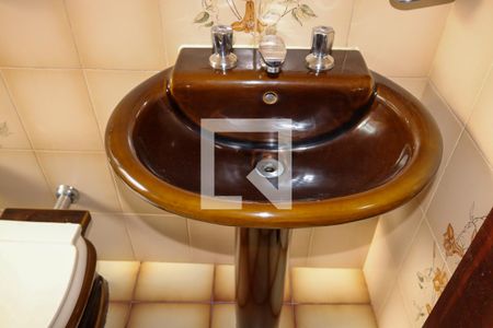 Casa à venda com 120m², 3 quartos e 3 vagasBanheiro da Suíte