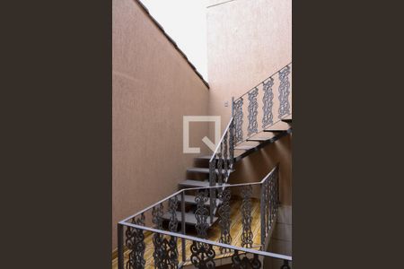 Casa à venda com 120m², 3 quartos e 3 vagasEscada para Cobertura