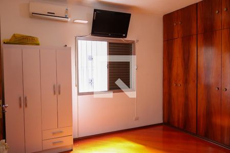 Casa à venda com 120m², 3 quartos e 3 vagasSuíte